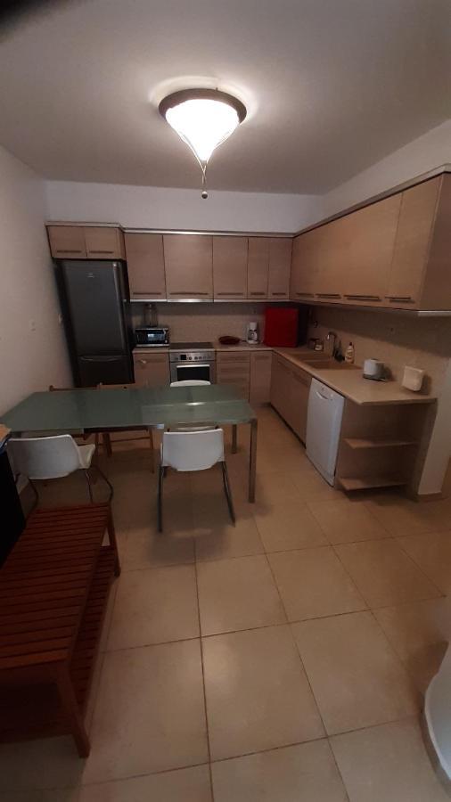 Villa Maria Louiza Near Airport Артемида Екстериор снимка