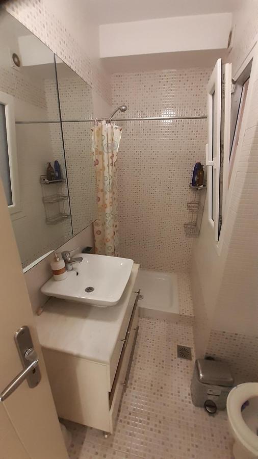 Villa Maria Louiza Near Airport Артемида Екстериор снимка
