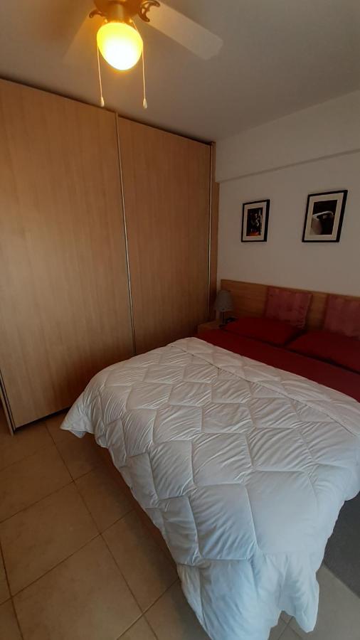 Villa Maria Louiza Near Airport Артемида Екстериор снимка