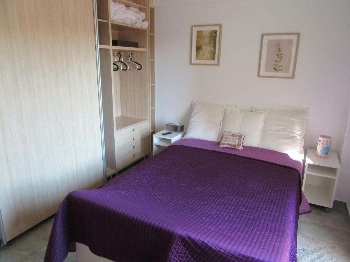 Villa Maria Louiza Near Airport Артемида Екстериор снимка